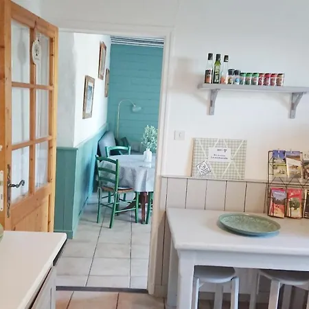 The Olive Press - Mon En Provence